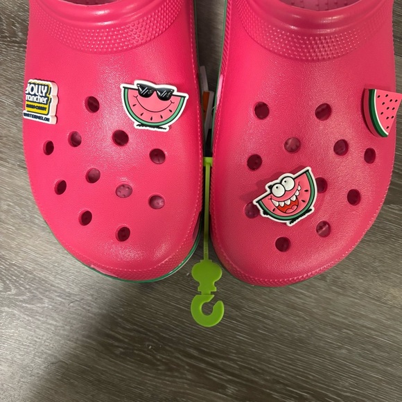 CROCS X Jolly Rancher | Watermelon Classic Clogs In Pink And Green Limited NEW - Picture 2 of 9